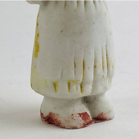 Japan Non Glazed Porcelain Figure Dutch Girl White - Picture 4 of 9